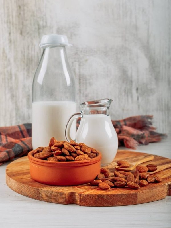 ALMOND MILK BENEFITS