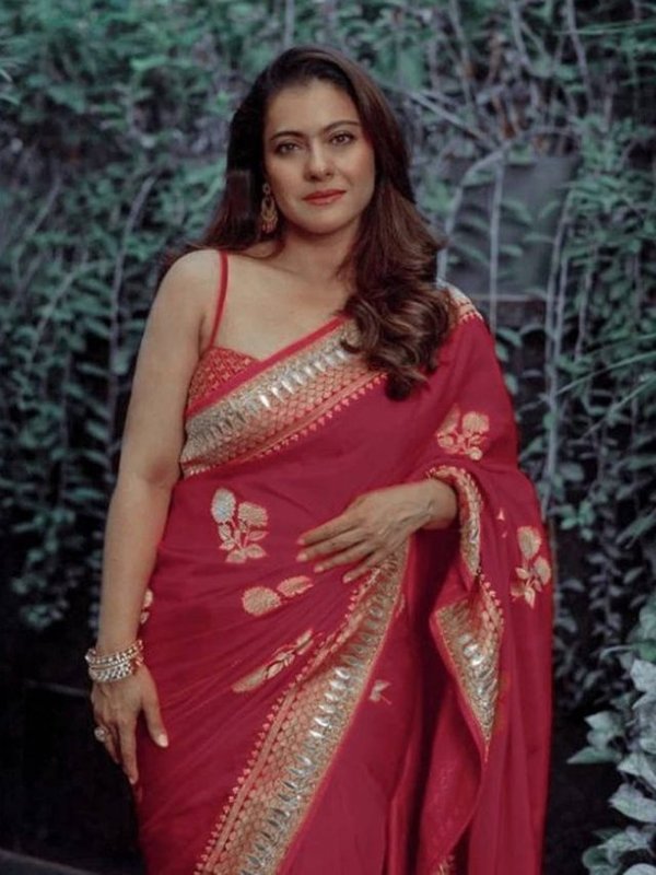 KAJOL IN RED SAREE LOOK