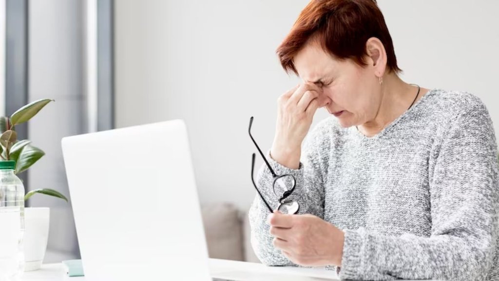 Eyesight Home Remedies,Eyesight diet,How To Improve Your Eyesight,Ankho ki roshni kaise badhaye,tips for eye health,foods to increase eyesight,ankho ki roshni badhane ke liye foods,eyesight increase home remedies,eyesight increasing home remedies,eyesight