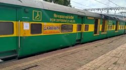 चलती ट्रेन में 12 घंटे तक लड़की को परेशान करता रहा स्वीपर, 550 किलोमीटर बाद GRP ने पकड़ा, क्या है पूरा मामला