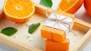 soap for glowing skin, summer skin care tips,how to make orange peel powder soap, orange peel soap for skin whitening,orange soap for face,संतरे के छिलकों का साबुन