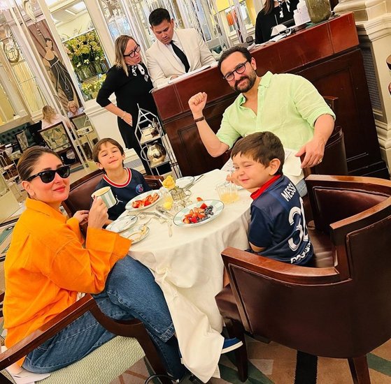 kareena and saif family photo