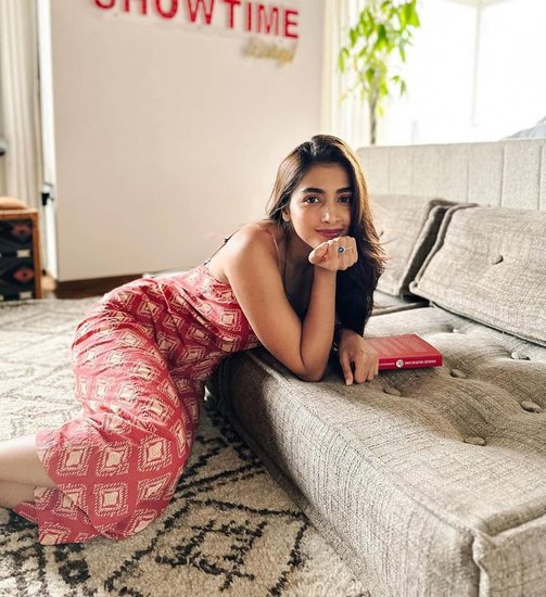 South indian Actress Pooja Hegde