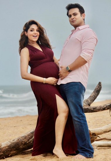 Sugandha Mishra Sanket Bhosale Announces Pregnancy