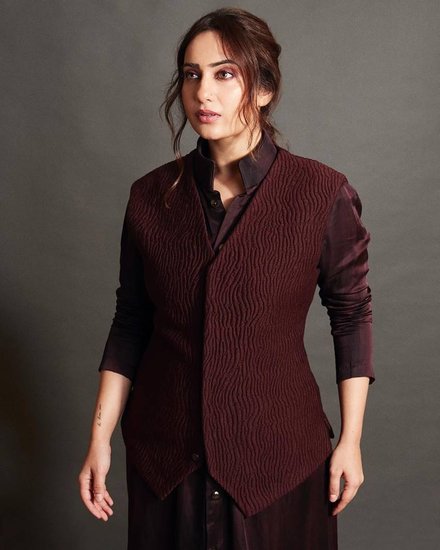 kusha kapila looks