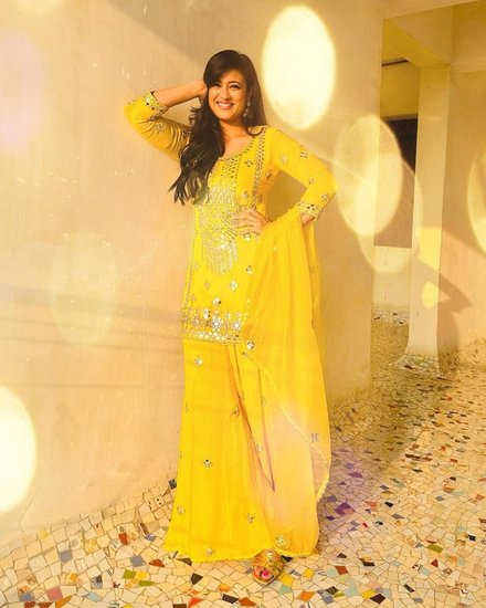 Shweta Tiwari photos