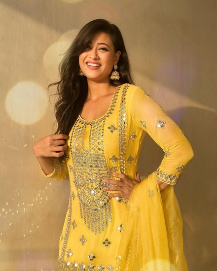 Shweta Tiwari latest Photoshoot