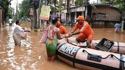 Weather and Flood Update: दिल्ली में रात का तापमान गिरा, दो दिन बाद हो सकती है हल्की बारिश; असम में भी दिख सकता है सिक्किम का असर