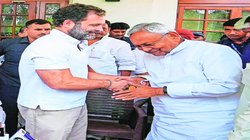 मुकेश भारद्वाज का कॉलम बेबाक बोल: किं आश्चर्यं?