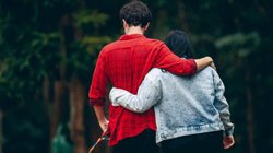 National Boyfriend Day 2023: सोशल मीडिया पर आई मीम्स की बाढ़, लोग ऐसे ले रहे मजे
