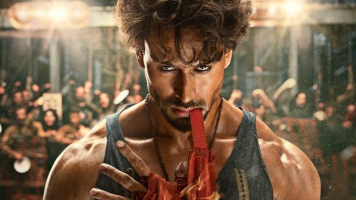 Ganapath/ Ganapath Movie Review in Hindi/ Tiger Shroff