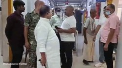 ‘तुम हमारे बाप हो..?’, अस्पताल में लहराया पिस्टल, सवाल पूछा तो पत्रकारों को गाली देने लगे विधायक