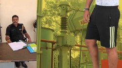 शख्स ने पहना था हाफ पैंट, सरकारी ऑफिस में नहीं मिली एंट्री, वीडियो पर लोग कर रहे खिंचाई