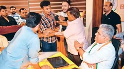 Madhya Pradesh Elections: 29 विधायकों के टिकट काटने के पीछे क्या है भाजपा की चाल, विरोध के बीच आसान है मध्यप्रदेश की राह