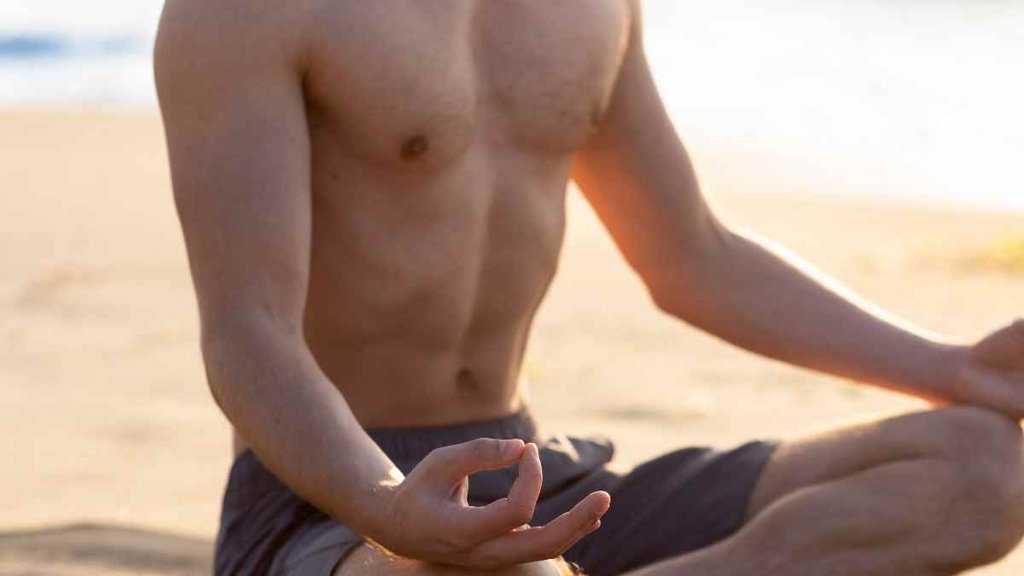 Nude Meditation II News II Viral Video