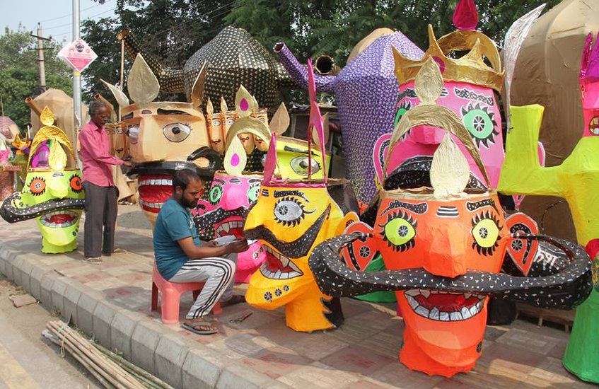 Ravan effigy market