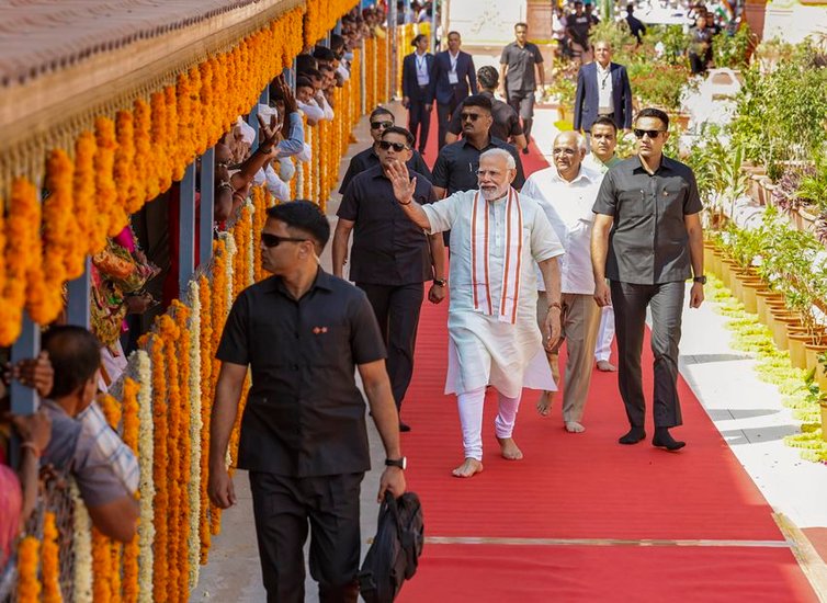 PM Modi Gujarat