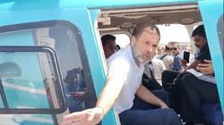 चार्टर प्लेन तक पहुंच गए कांग्रेस कार्यकर्ता तो भड़के राहुल गांधी, वायरल हो रहा वीडियो