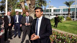 Israel-Hamas War: ‘पूरी तरह इजरायल के साथ हूं…’, तेल अवीव पहुंचने के बाद बोले ऋषि सुनक- आतंक को हर हाल में खत्म करना है