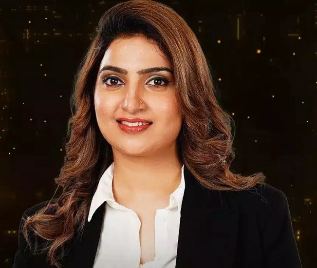 Sana Raees