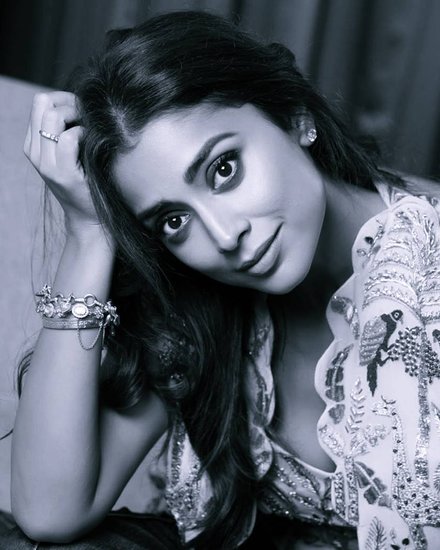 Shriya Saran photos