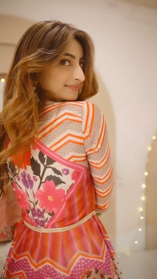 Palak Tiwari multiculor dress