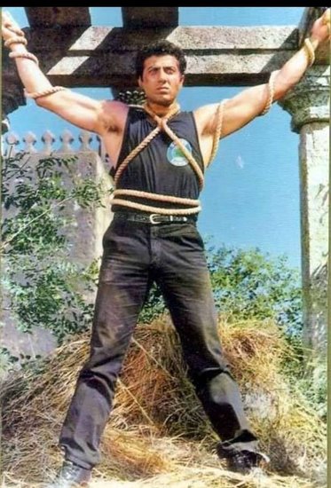 paap ki duniya
