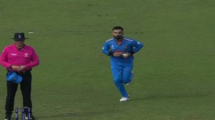 Virat Kohli | Kohli | Virat Kohli bowling | Ind vs Ban | Ban vs Ind | Team India | Indian cricket team | World Cup 2023 | ODI WC 2023 |