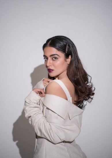 starkid wamiqa gabbi