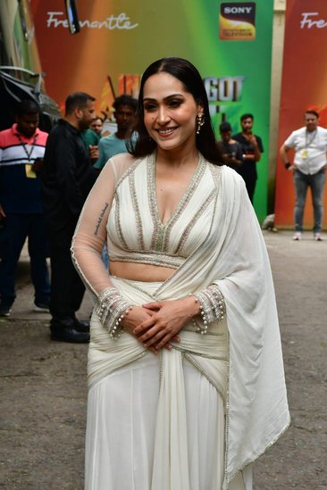 Shibani Bedi dress
