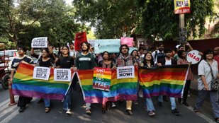 Delhi University students including LGBT community took out 'Gay Pride March', demonstrated against court's decision on same sex marriage issue