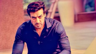 Tiger 3 actor Gavie Chahal is the superstar of Punjab, started acting with Smriti Irani