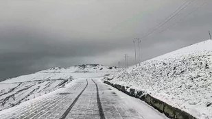Jammu Kashmir Snowfall: snowfall in higher regions, cold winds have swept the region, IMD warns Heavy Rain Snowfall for next 3 days