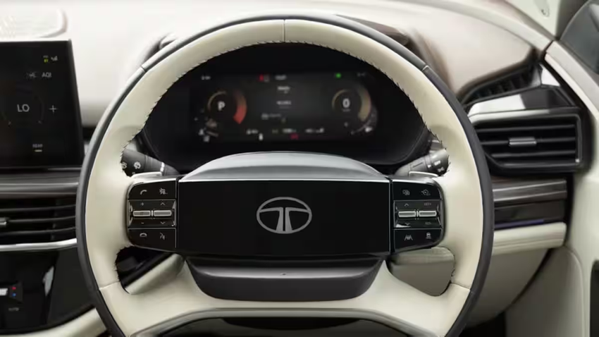 2023 Tata Safari