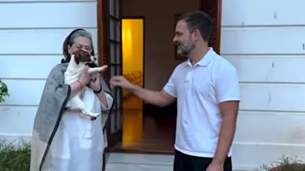 rahul gandhi | sonia gandhi | noorie | pet dog |