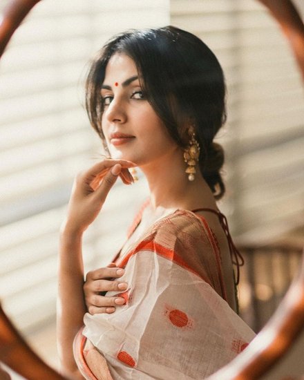 Rhea Chakraborty in saree