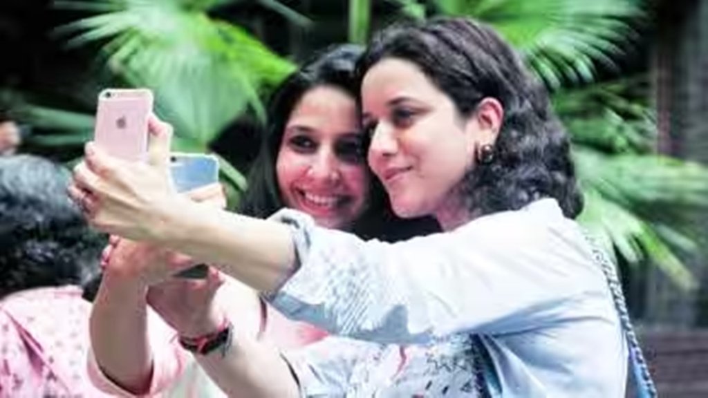 selfie| social Media