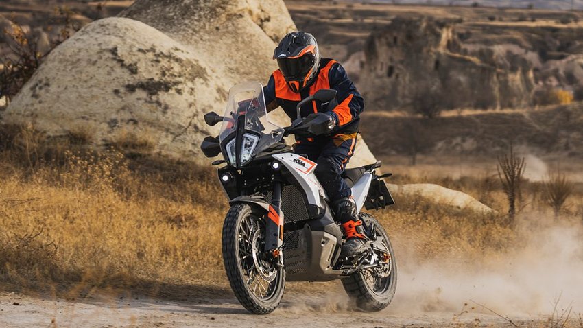 2024 KTM 790 Adventure