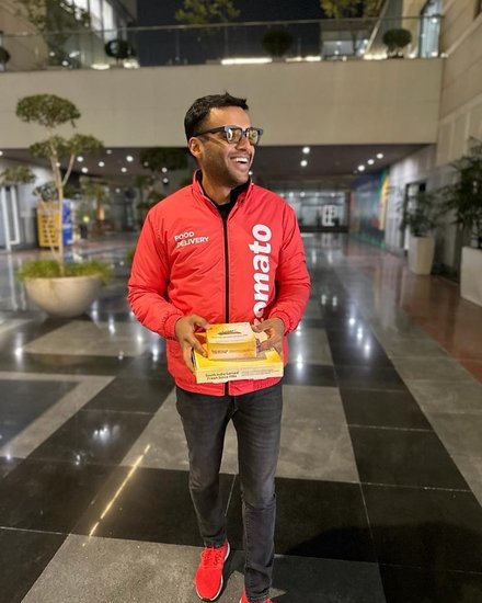 zomato Deepinder Goyal
