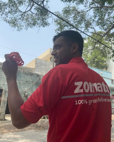 zomato founder Deepinder Goyal