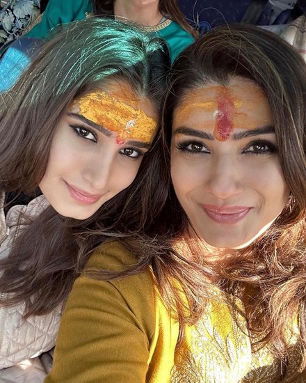 Raveena Tandon Rasha Thadani Viral Photos
