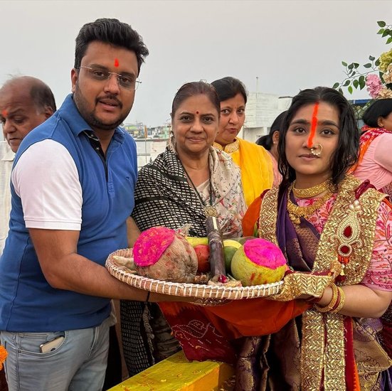 neha marda Chhath Puja With Family