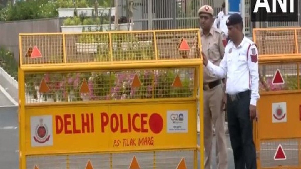 Delhi Police, Crime News, ATM Cut