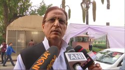 आजम खान को एक और झटका! प्रशासन ने रामपुर पब्लिक स्कूल और सपा कार्यालय को कब्जे में लिया