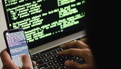 मुंबई पुलिस का अधिकारी बता किया फोन, बुजुर्ग को लगा 1.52 करोड़ का चूना; आप भी हो जाएं सावधान