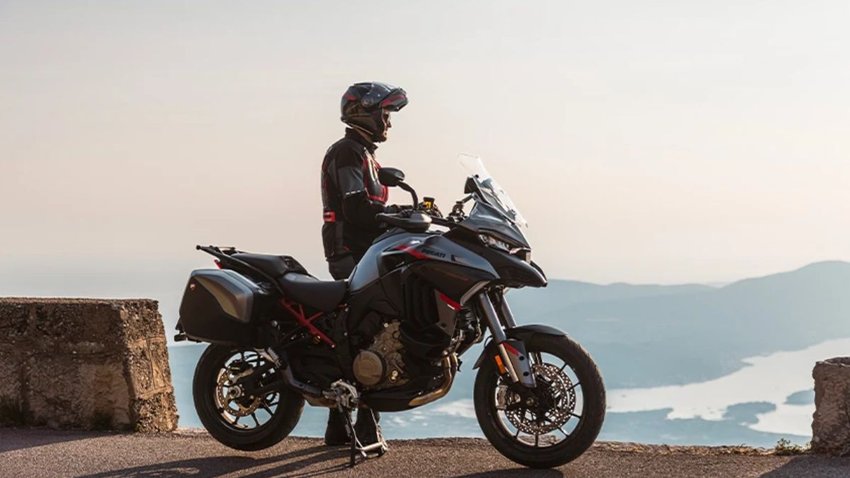 Ducati Multistrada V4 S Grand Tour