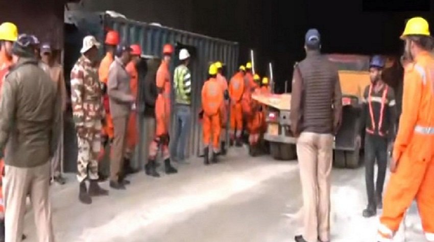 tunnel collapses in Uttarkashi