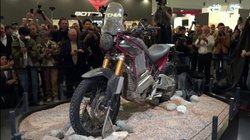Royal Enfield HIM-E: रॉयल एनफील्ड ने पेश किया हिमालयन का इलेक्ट्रिक अवतार, जो देगा एडवेंचर बाइकिंग को साइलेंट रफ्तार