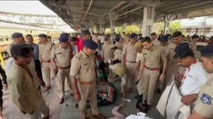 STAMPEDE | SURAT RAILWAY STATION | DIWALI |