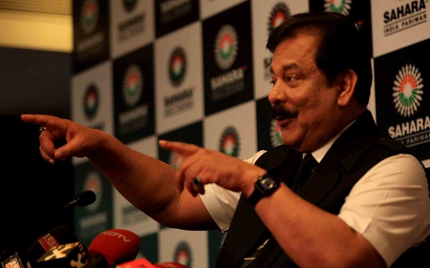 Subrata Roy Death: सहारा इंडिया (Sahara India) के प्रबंध कार्यकर्ता सुब्रत राय सहारा का मंगलवार 14 नवंबर को निधन हो गया। सुब्रत राय (Subrata Roy Age) ने 75 साल की उम्र में अंतिम सांस ली। किसी जमाने में देश के दूसरे सबसे बड़े एम्प्लॉयर के तौर पर जाने जाने वाले सुब्रत राय (Subrata Roy Lifestyle) लग्जरी जिंदगी जीते थे। आइए जानते हैं अपने पीछे वह कितनी संपत्ति (Subrata Roy Networth) छोड़ गए हैं और उनके बाद कौन संभालेगा उनकी विरासत: